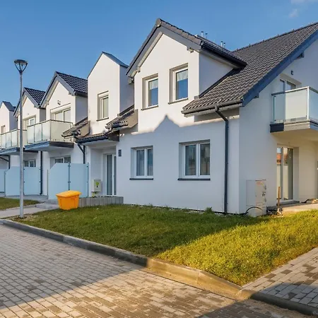 Sea Resort Kropli Baltyku Apartment With Terrace By Noclegi Renters Ujście-Darłowskie Exterior photo